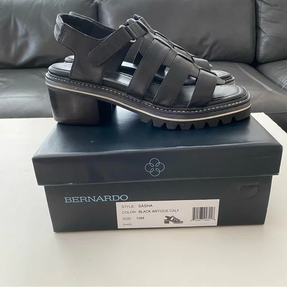 NWB Bernardo Sasha Strappy Sandal - Picture 4 of 16